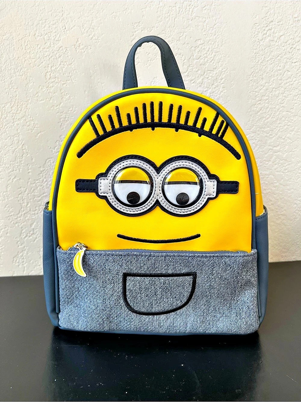 Primark x Universal Studios Despicable Me Minions Mini Backpack with Googly Eyes